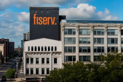 Fiserv Shares Tumble on Revenue Miss; 2026 Targets Face Scrutiny