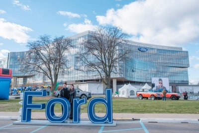 Ford's $4B EV Drain Clouds Raised 2026 Profit Outlook