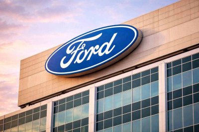 Ford Shares Dip Ahead of Q4 Earnings Amid Cost, Supply Chain Scrutiny