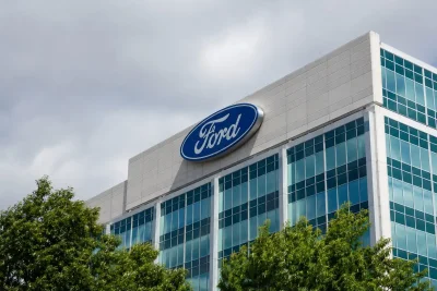 Ford Shares Slide for Fifth Session as EV Sales Plunge and Rate Fears Mount