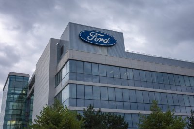 Ford Stock Edges Up Despite Recall Concerns After J.D. Power Quality Win