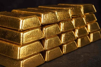 Gold Steadies Above $4,700 as Dollar Strength, Easing Iran Tensions Cap Gains Ahead of Fed