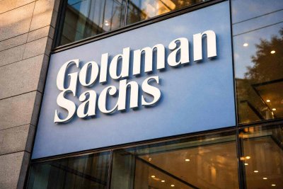 Goldman Offers Hedge Funds Swap to Short Software Loans as AI Risks Mount