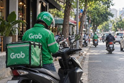 Grab Shares Slide 6.5% on Heavy Volume: Is the $750M Buyback Enough?