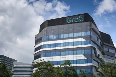 Grab Stock Flat as Investors Eye Digital Banking Expansion