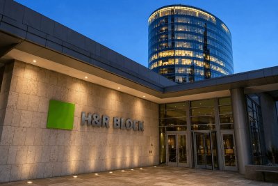 H&R Block Shares Jump 15% on Strong Guidance and Buybacks