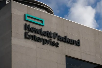 HPE Shares Slide as AI Optimism Fades Ahead of Key Week