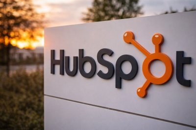 HubSpot Rebounds in Premarket on Strong Outlook, $1B Buyback Plan