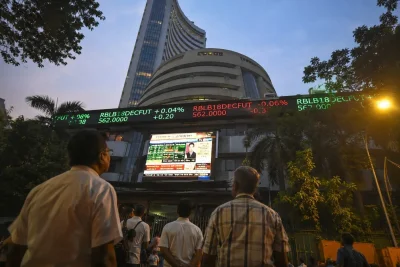 Indian Markets Face Headwinds from Oil, Rupee, and Holiday-Shortened Week