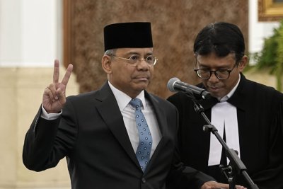 Indonesia's New Finance Minister Faces 2.4% Deficit Test