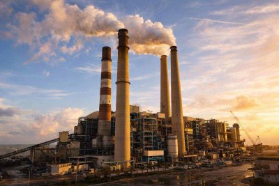 Industrial Sector Powers Market Rally as Dow Tops 50,000 Milestone