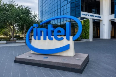 Intel's $53 Billion Drop Overshadows Altera IPO Prospects