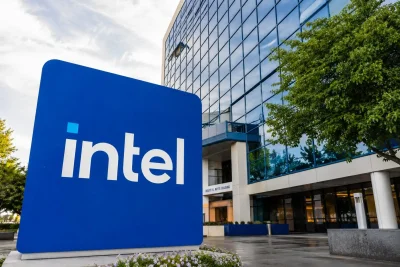 Intel Surges Past AMD After Trump's Apple Chip Remarks