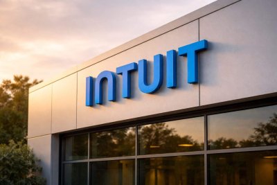 Intuit Shares Dip as Analysts Trim Targets Amid AI Uncertainty, Mailchimp Expansion Eyed