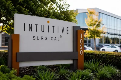 Intuitive Surgical Drops 6% After HCA Surgery Data Raises Q2 Concerns
