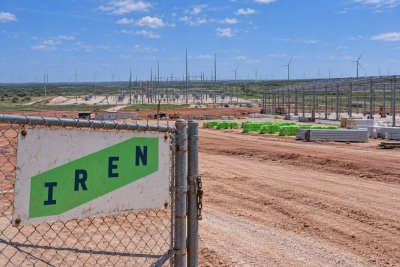 IREN Dips 1.9% as ERCOT Milestone Remains Conditional