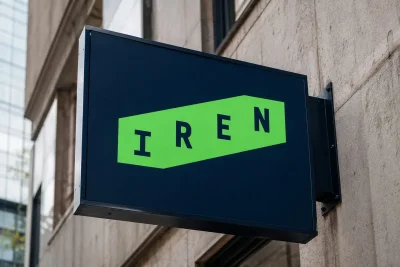 IREN Ends Volatile Week Flat as AI Contracts Shift to Execution Phase