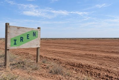 IREN Shares Slip Despite JPMorgan's Bullish Upgrade