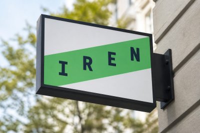 IREN Shares Surge 10% on Sweetwater 1 Data Center Power Milestone