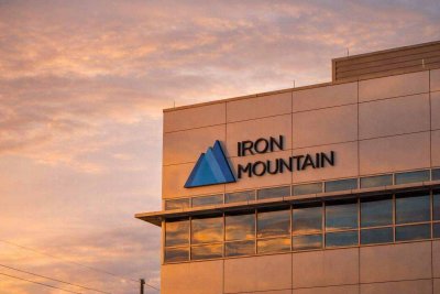 Iron Mountain Nears 52-Week Peak on Data Center Outlook, Inflation Data