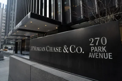 JPMorgan Chase Nears $1 Trillion Valuation Amid Rising Capital Demands