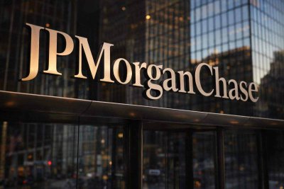 JPMorgan Q1 Profits Soar 13% on Trading Boom, Dimon Flags Economic Risks
