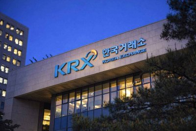 KOSPI Faces Holiday Week Amid Record Foreign Outflows, Chip Export Boom