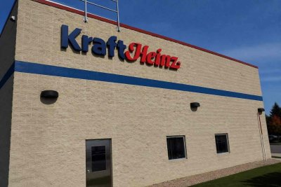 Kraft Heinz Q1 Sales Beat Fuels CEO's Turnaround Strategy