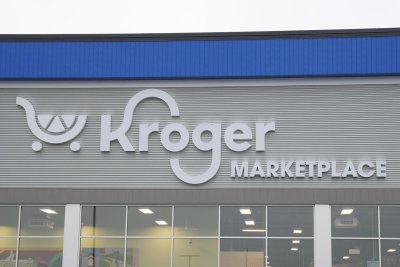 Kroger's Q2 Sales Flat, EPS Outlook Steady