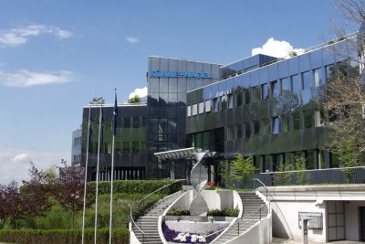 Kuehne+Nagel Surges on Amazon AWS Deal, Option Size Undisclosed