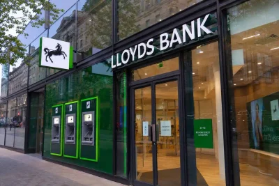 Lloyds Buyback Costs Rise as Share Price Nears Peak Ahead of Strategy Update