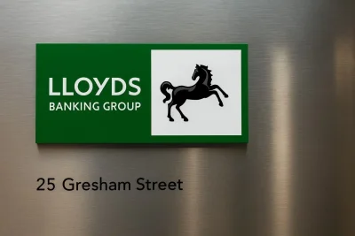 Lloyds shares rise ahead of anticipated £1.1 billion buyback