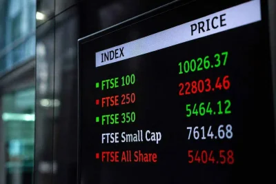 London Markets Stall as DCC Rejection, Unilever Buyback, and BoE Decision Loom