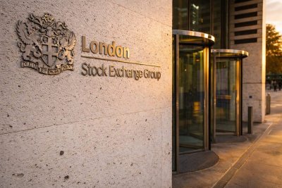 LSEG Shares Dip as Investors Await Results After Bank of America Data Deal