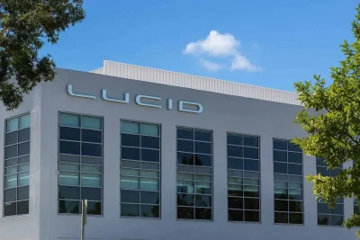 Lucid Shares Slide 9.6% as Uber Stake Fails to Calm Funding Fears