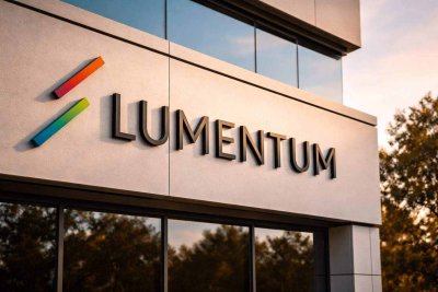 Lumentum Insider Sales Near $600 Mark Precede Market Holiday