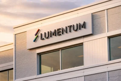Lumentum Shares Surge as Analysts Boost Targets on Nvidia AI Optics Deal