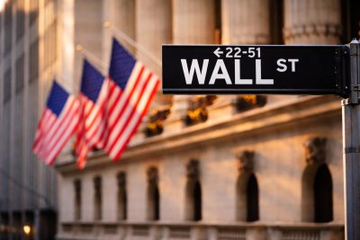 Markets Edge Higher on Iran Truce Prospects; Oil Holds Above $110