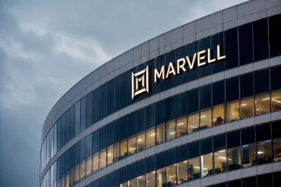 Marvell Stock Climbs Ahead of Q1 Earnings as AI Optimism Drives Rally
