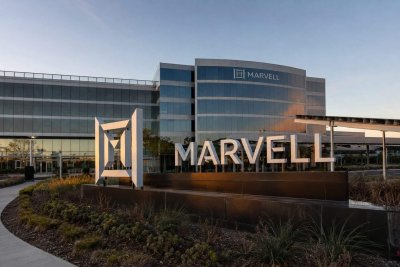 Marvell Technology Plunges 10% as AI Revenue Optimism Fades