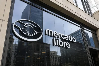 MELI Edges Higher as Investors Eye Growth Spending Amid Ownership Shift