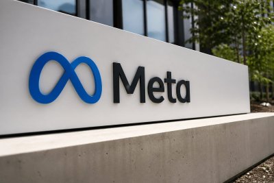 Meta's $125B AI Spending Test Looms as Analysts Eye $1,000+ Targets