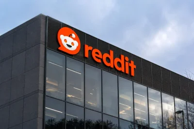 Meta's Forum App Launch Pressures Reddit Stock