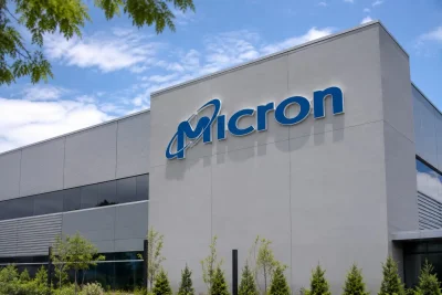 Micron Drops Again as AI Memory Rally Faces Headwinds