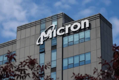 Micron Hits Record High on AI Memory Deal Ahead of Earnings Report