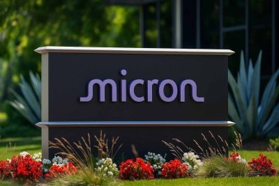 Micron Shares Retreat Ahead of Key Index Inclusion and Earnings Report