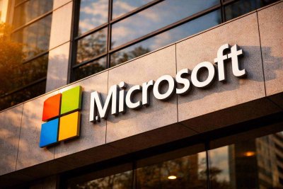Microsoft Gains on Analyst Optimism Despite AI Spending Concerns