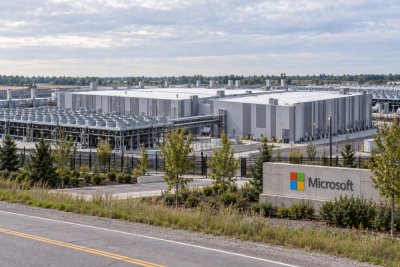 Microsoft's $175B AI Bet Sparks Analyst Divide: $608 Bull vs. $440 Bear Case