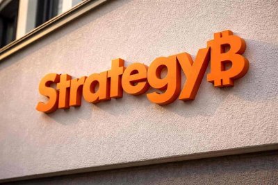 MicroStrategy Shares Dip as Company Adds Bitcoin Using Stock Sale Proceeds