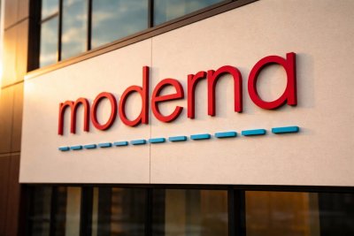 Moderna Shares Rise on Q4 Beat, Flu Vaccine Faces FDA Hurdle